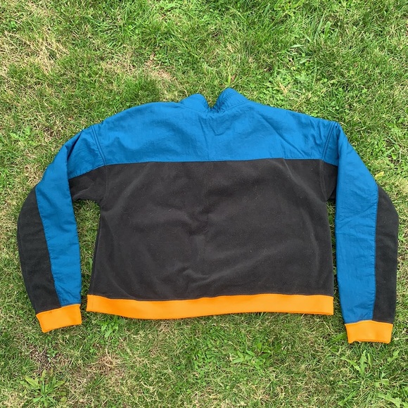 Nike women’s cropped polar fleece half zip jacket black, blue, orange/yellow M - Picture 6 of 9